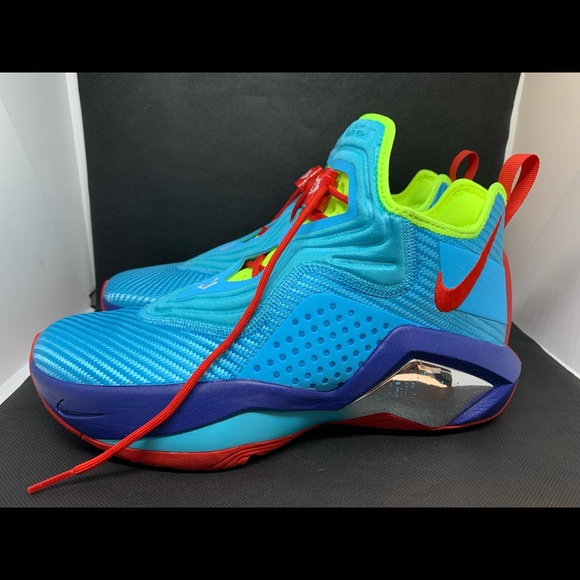 NIKE ID By You Mens LeBron Soldier XIV M 9.5 /W 11 - Picture 2 of 11